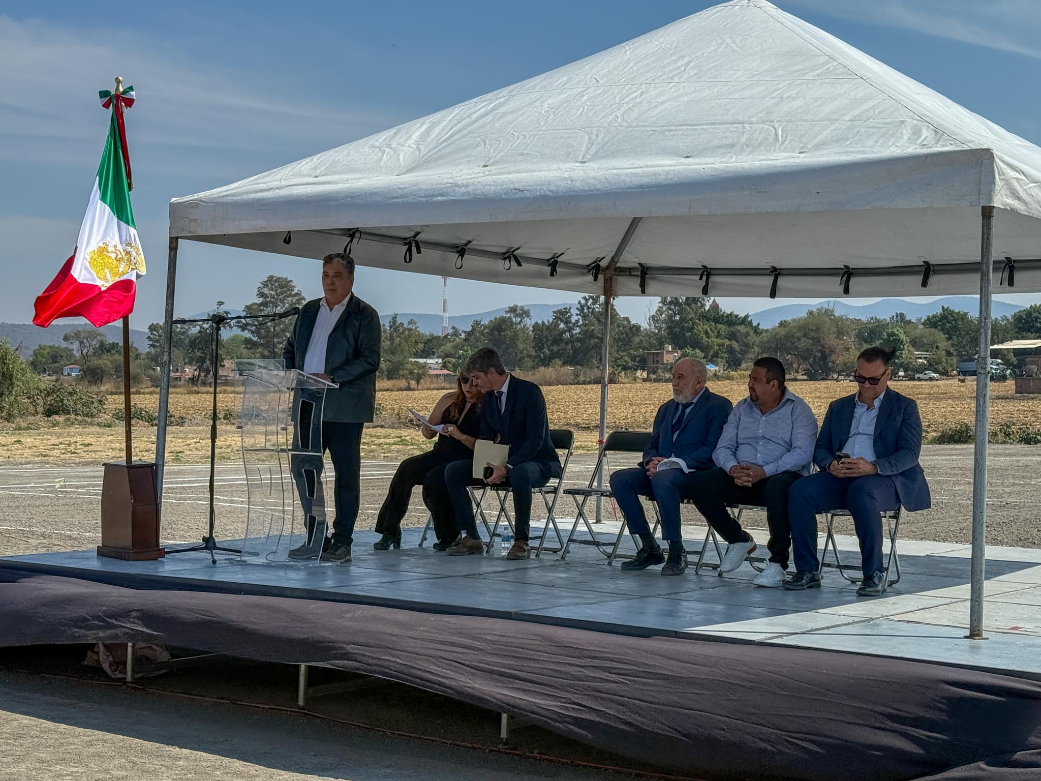 Galería Primera Piedra Guardería del IMSS: La Villita de Mía